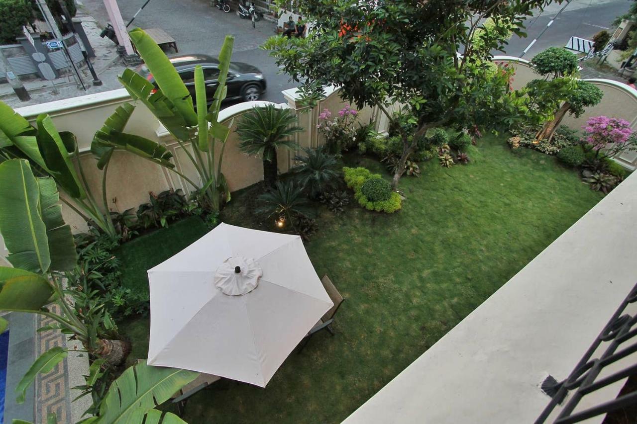 Fernasya House Villa Yogyakarta Bagian luar foto